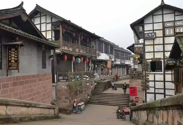 海岛冲浪